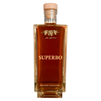 Superbo brandy italiano della Distilleria NUMA