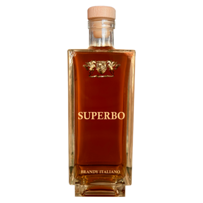 Superbo brandy italiano della Distilleria NUMA